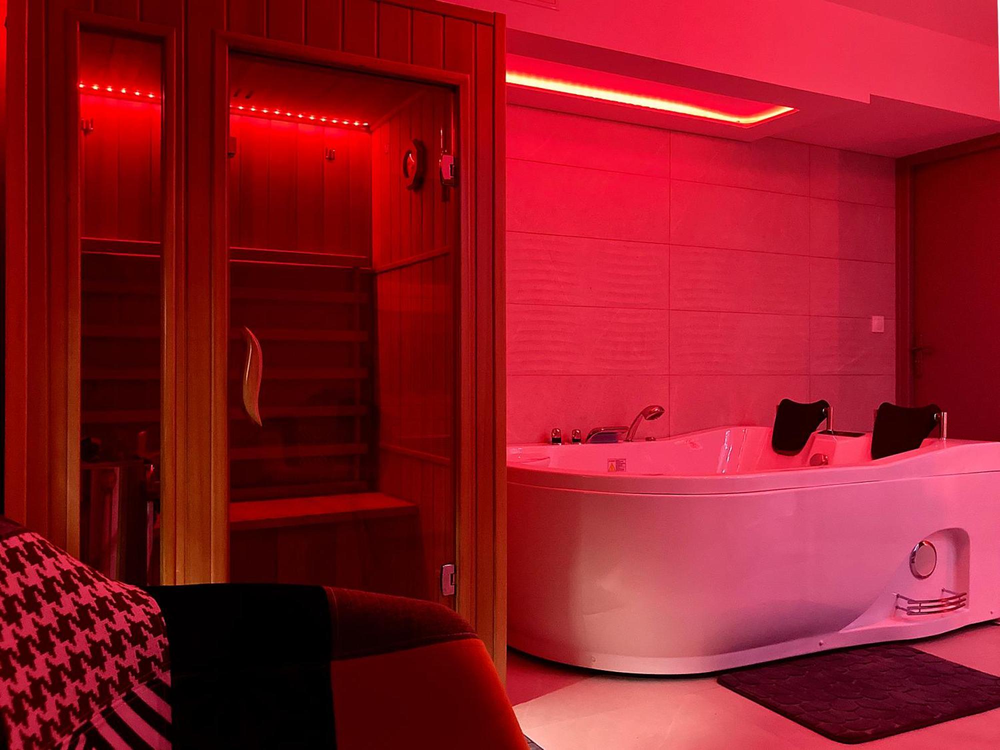 La Bulle De La Cathedrale - Spa - Sauna - Hammam ทรัวส์ ภายนอก รูปภาพ